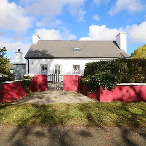 https://julies-cottage-castleisland.hotel-killarney.com